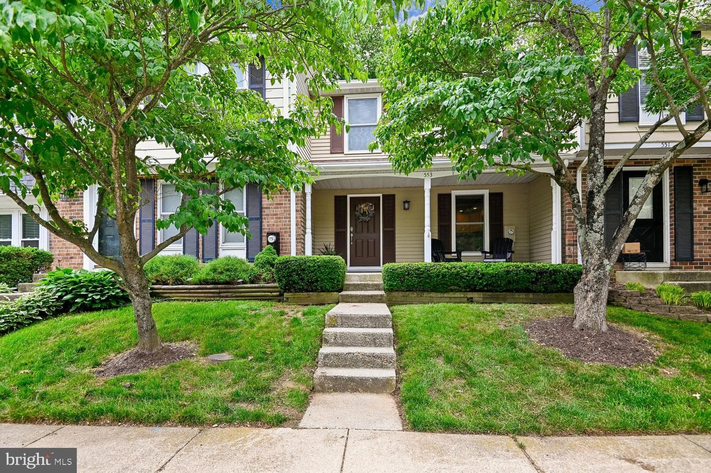 553 Bay Dale Court photo 2