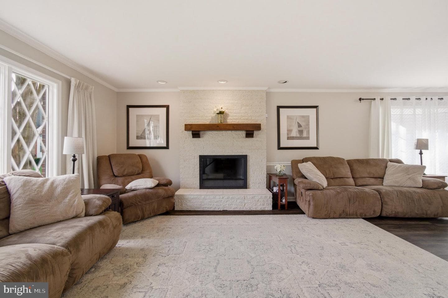 1727 Peartree Lane photo 9