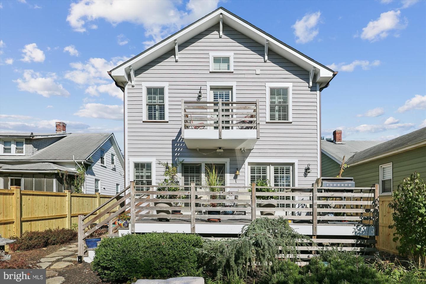 310 Adams Street photo 57