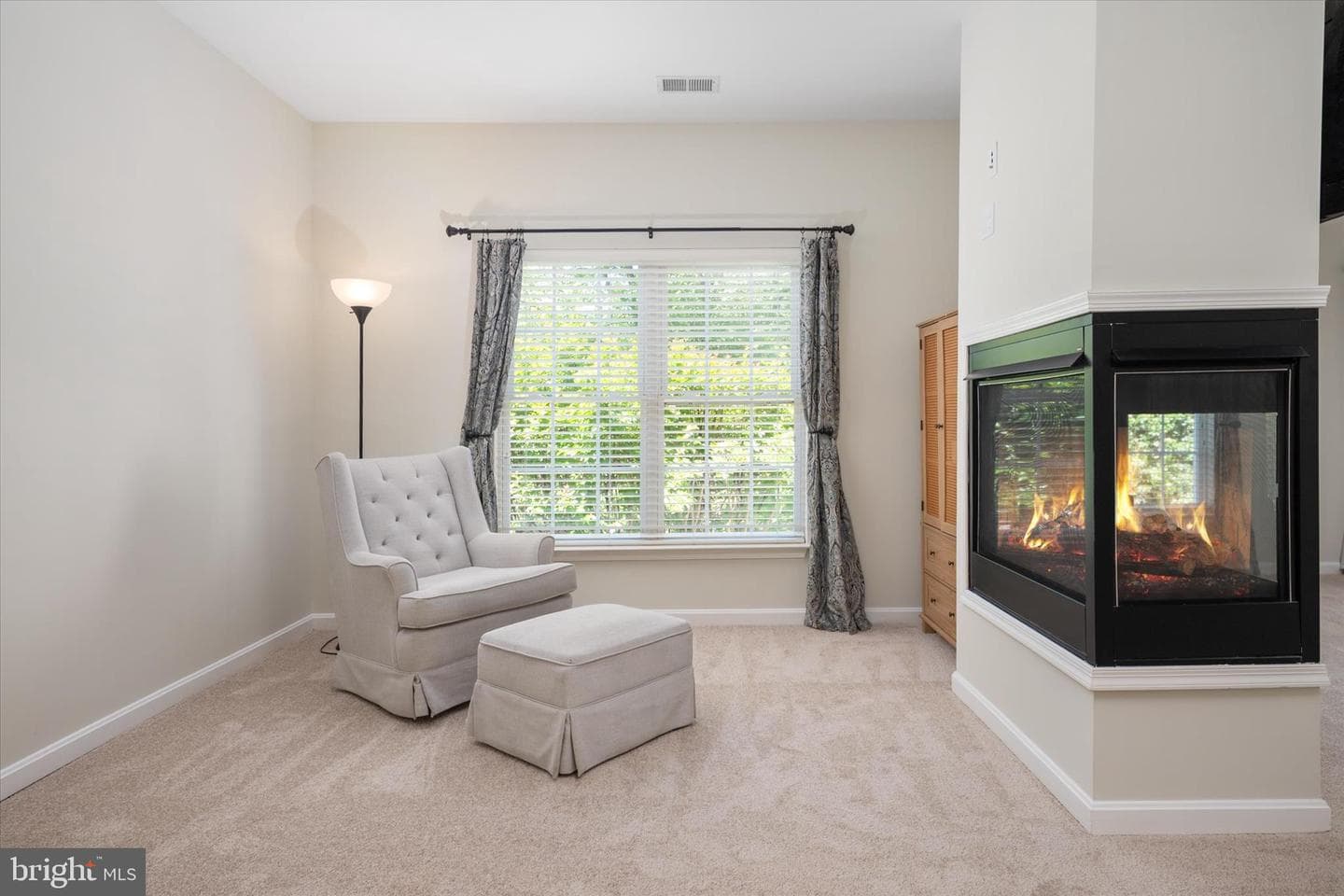 1405 Saybrooke Ct photo 33