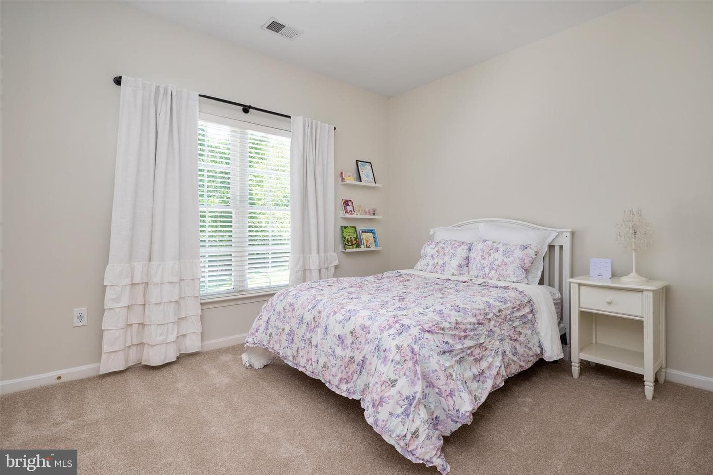 1405 Saybrooke Ct photo 36