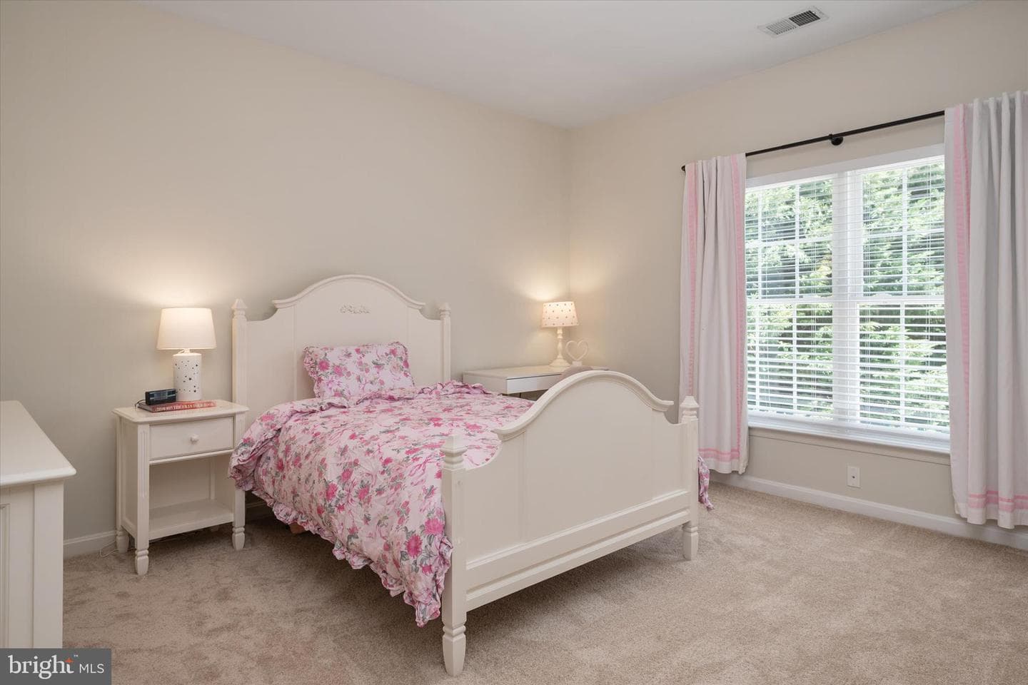 1405 Saybrooke Ct photo 38