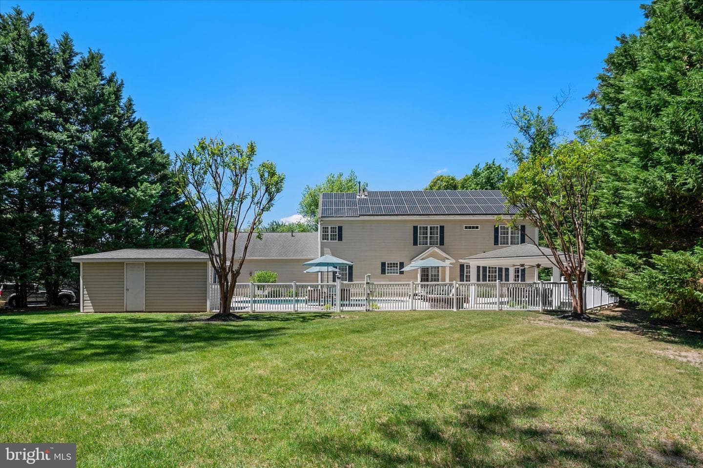 1405 Saybrooke Ct photo 53