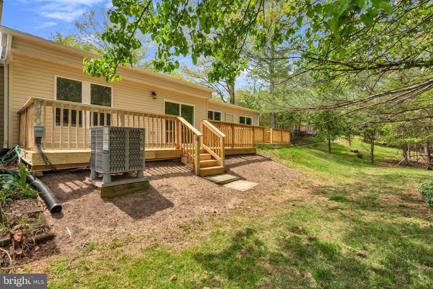 928 Riversedge Circle photo 30