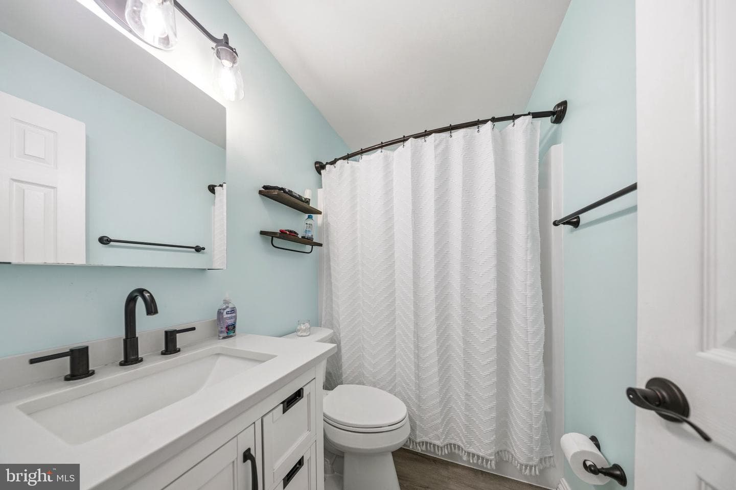 1221 Cedar Ln photo 24