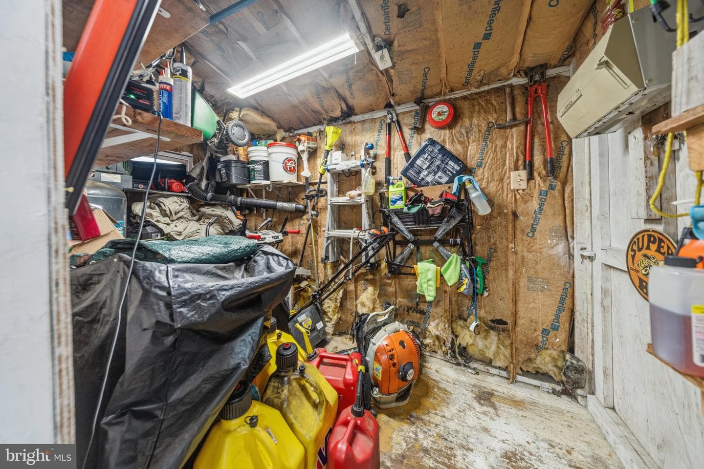 1221 Cedar Ln photo 44