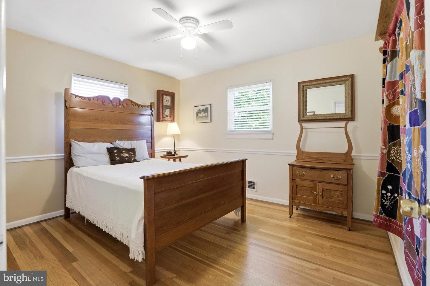 735 Warren Drive photo 24