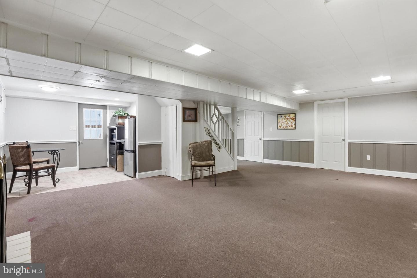 735 Warren Drive photo 31
