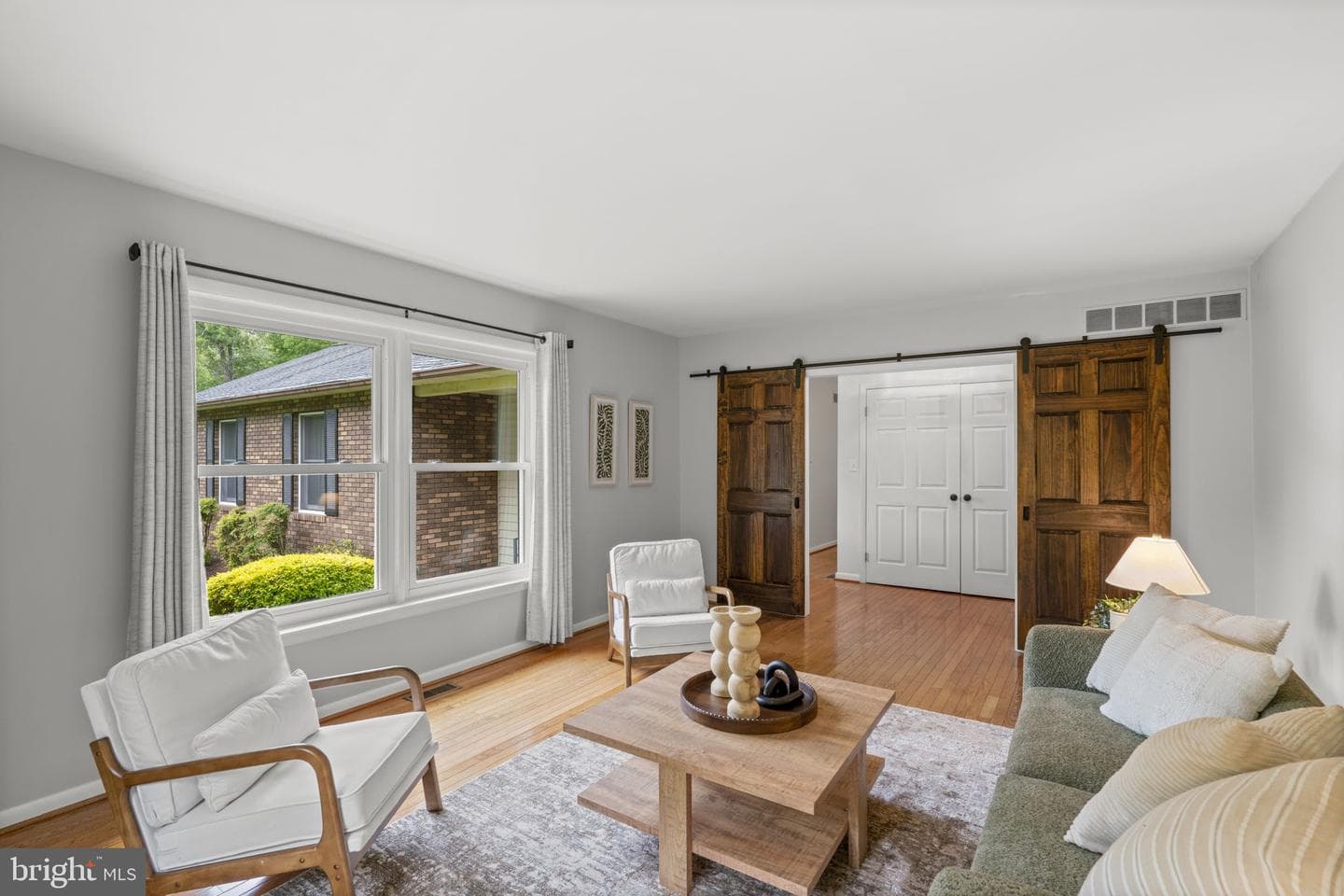394 Hartman Drive photo 6