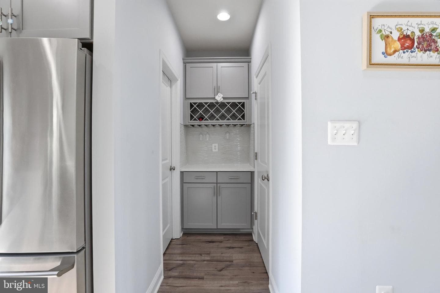 623 Clear Blue Lane photo 12