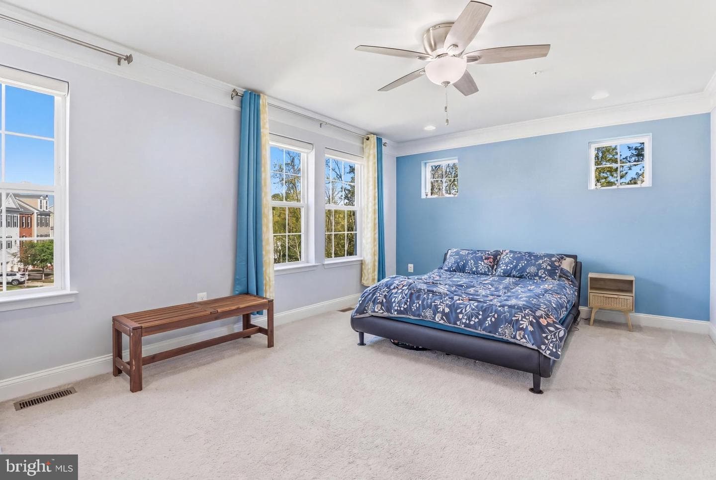 623 Clear Blue Lane photo 17