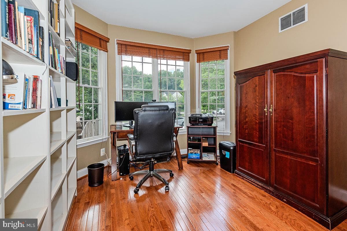 1651 Trawler Ln photo 30