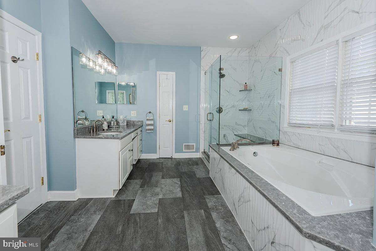 1651 Trawler Ln photo 38