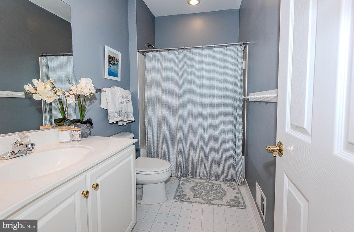 1651 Trawler Ln photo 45