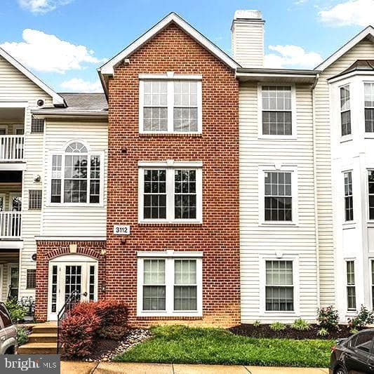 3112 River Bend Court #h204