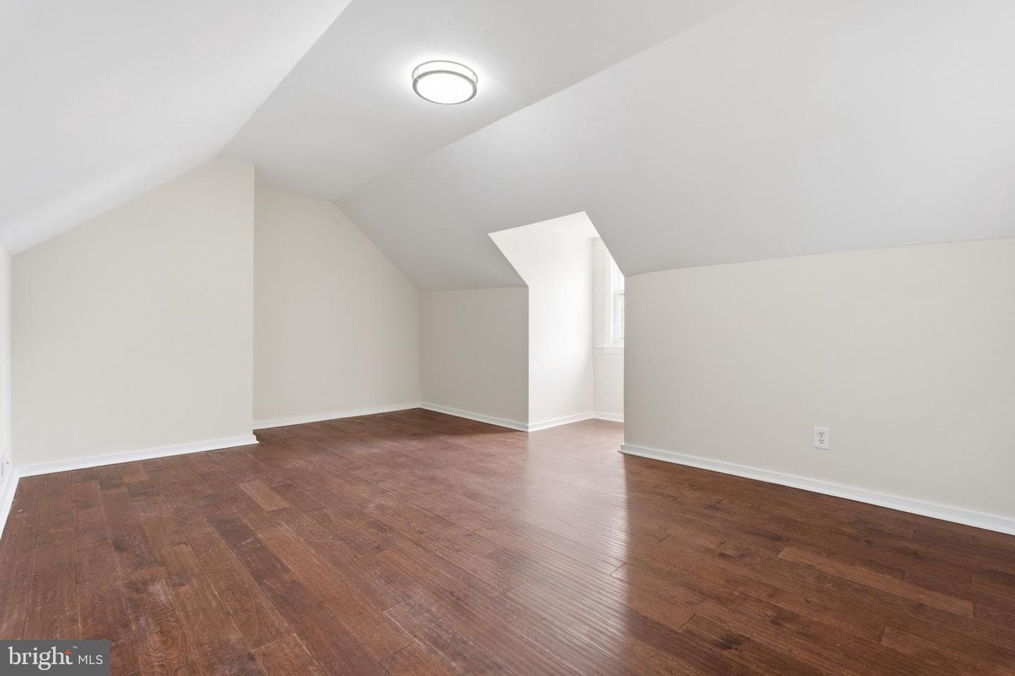8001 W End Drive photo 20
