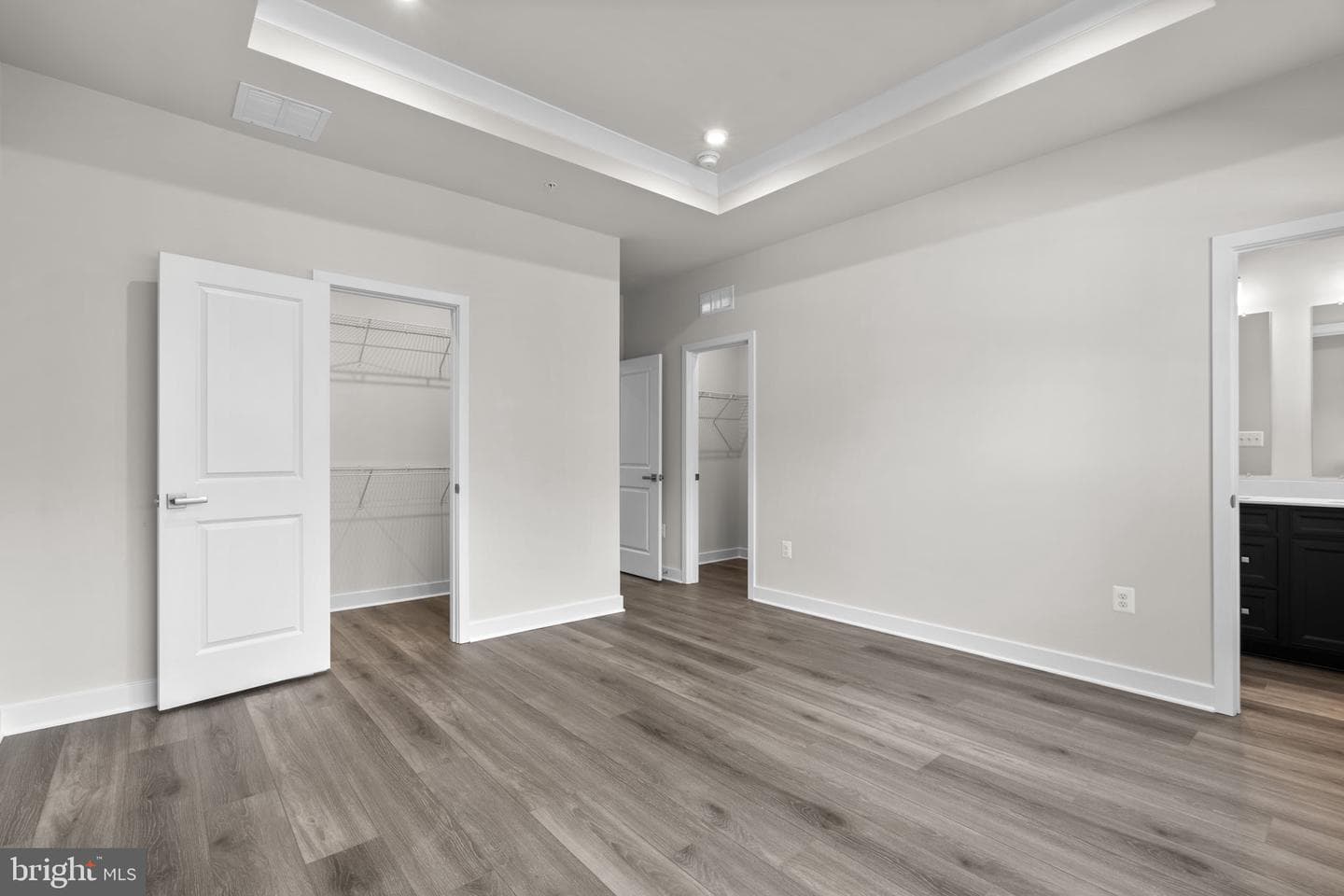 103 Spring Gate Ln photo 18