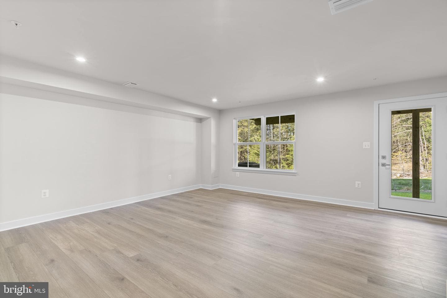 103 Spring Gate Ln photo 29