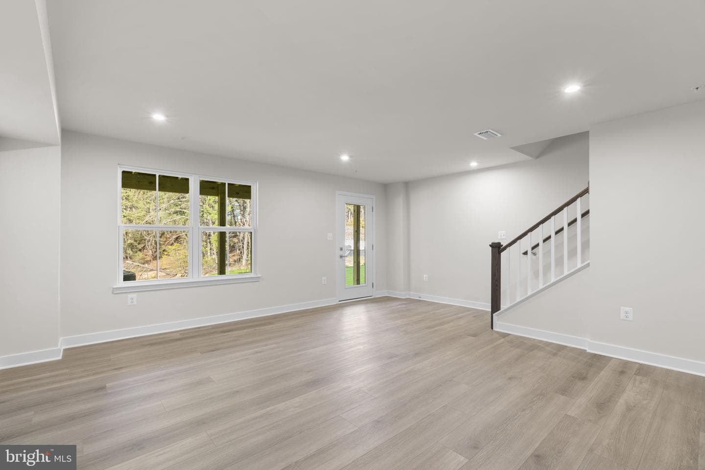 103 Spring Gate Ln photo 30