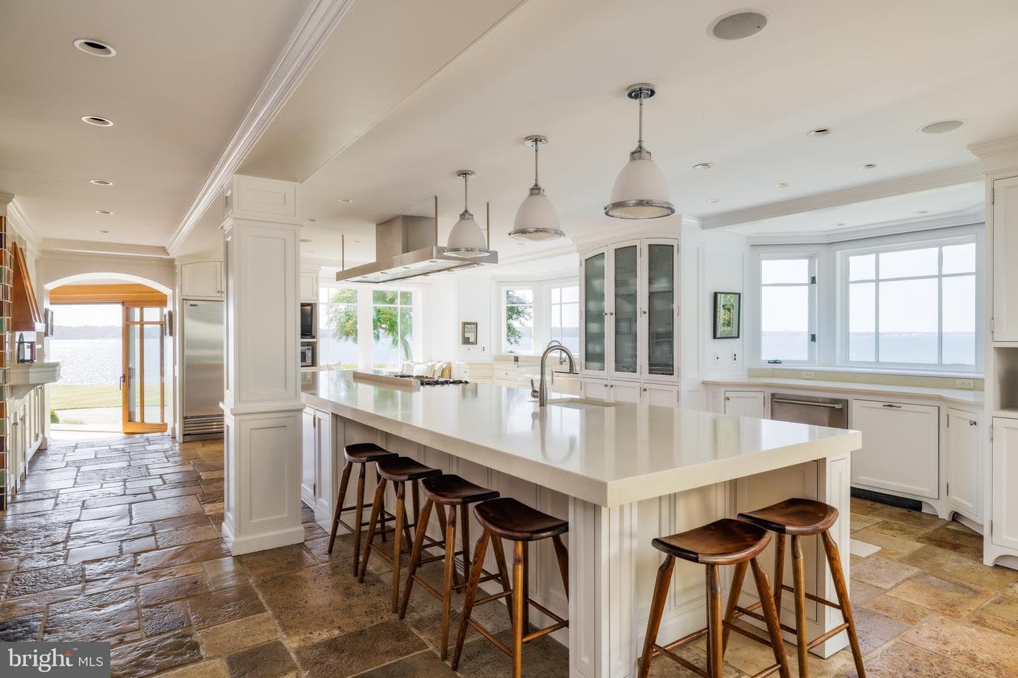 622 Magothy Road photo 15