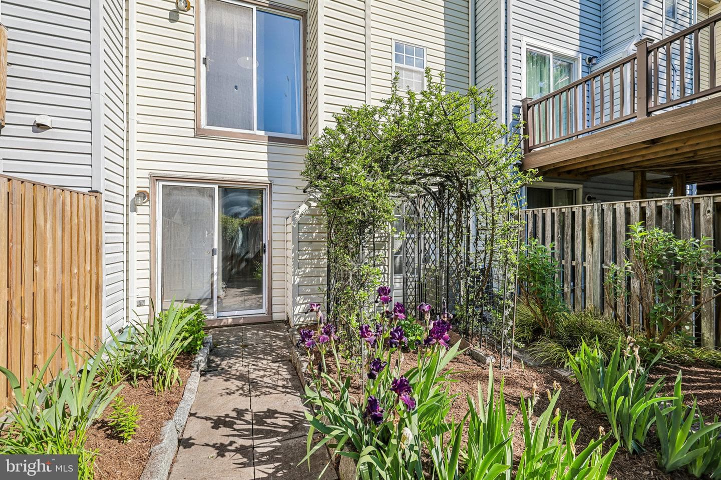 2558 Ambling Circle photo 33