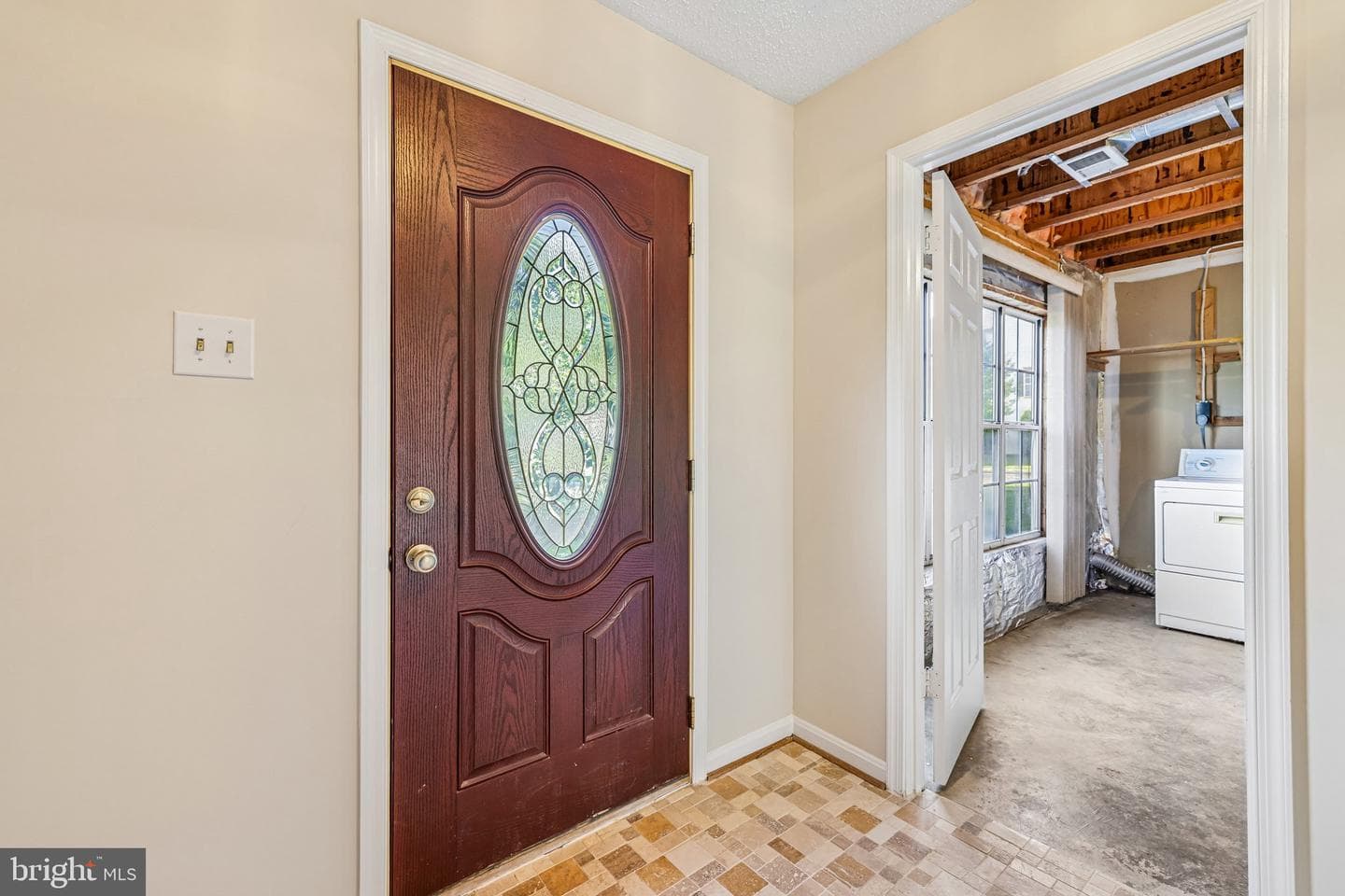 2558 Ambling Circle photo 6