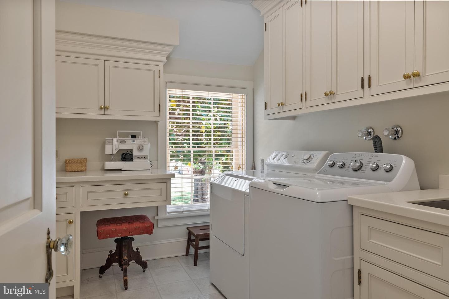 16 Maryland Avenue photo 60
