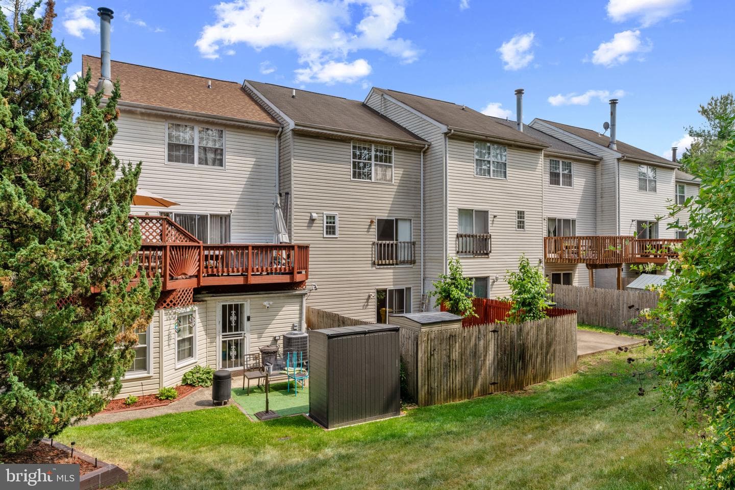 348 Lindera Court photo 35