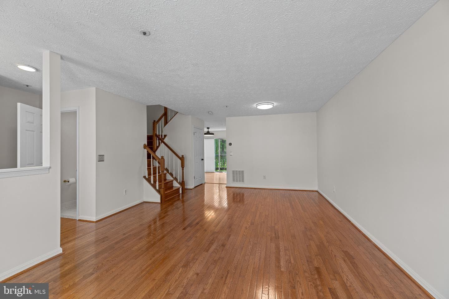 348 Lindera Court photo 7