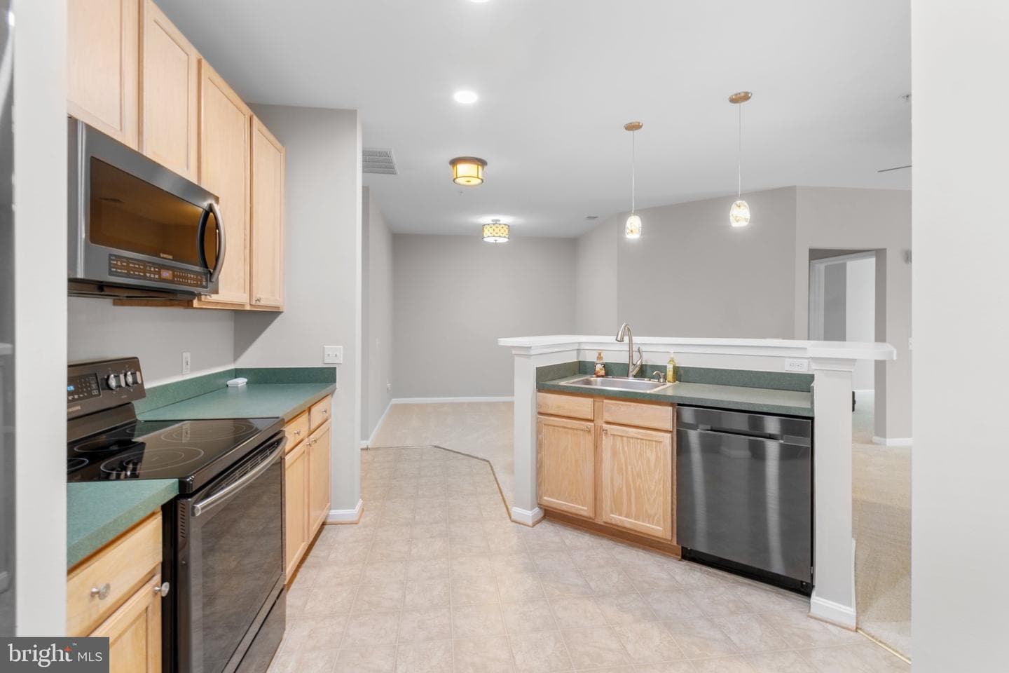2607 Chapel Lake Drive #107 photo 6