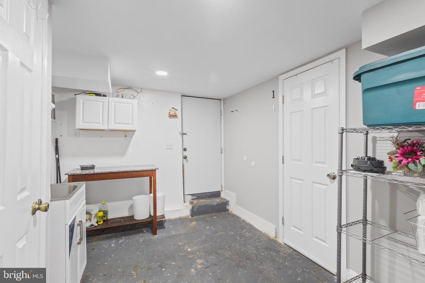 130 W Edgevale Road photo 29