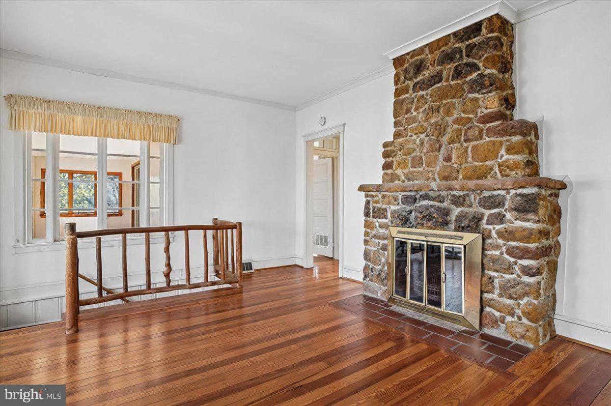 322 Clopston Hill photo 27