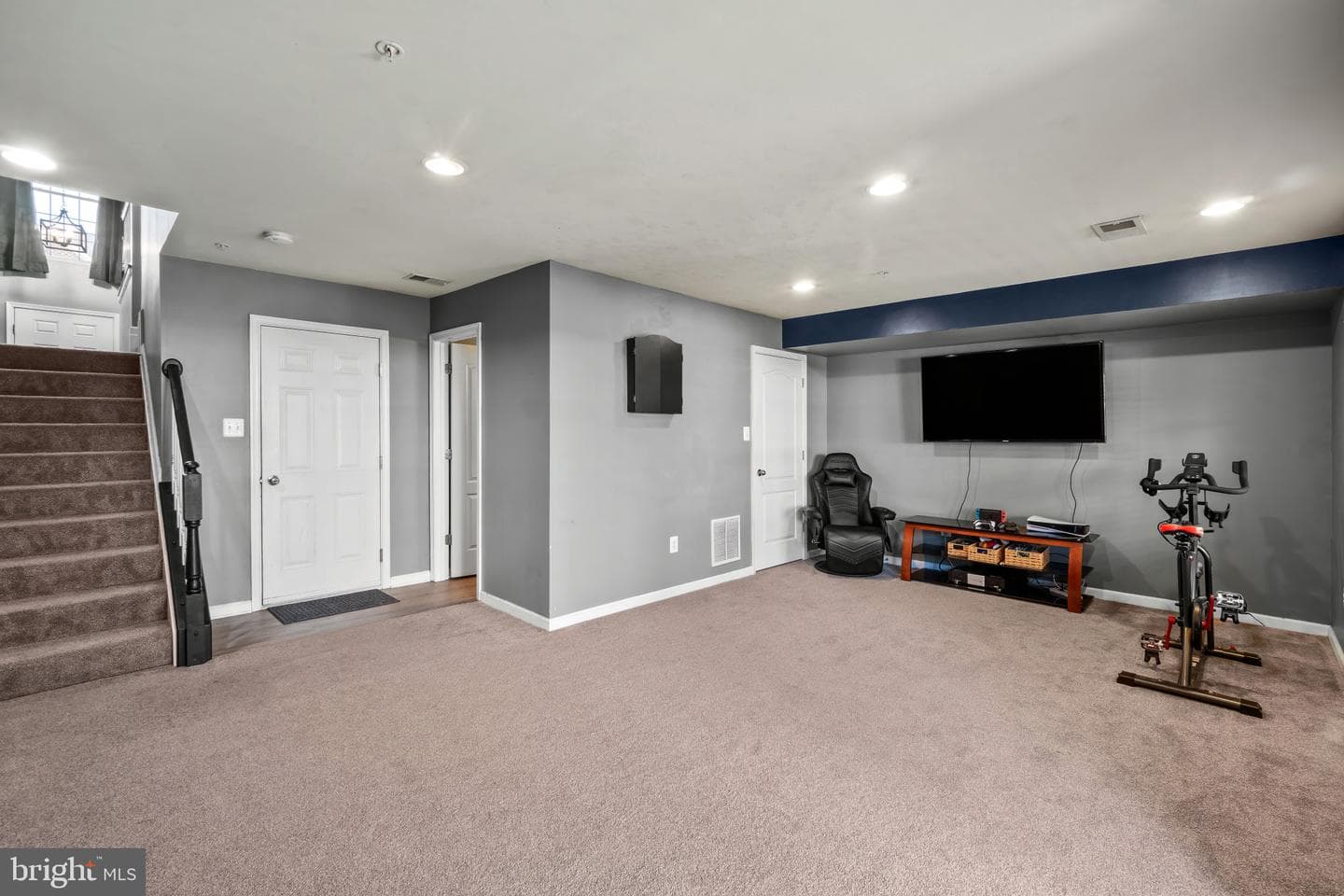 802 Oriole Ave photo 29
