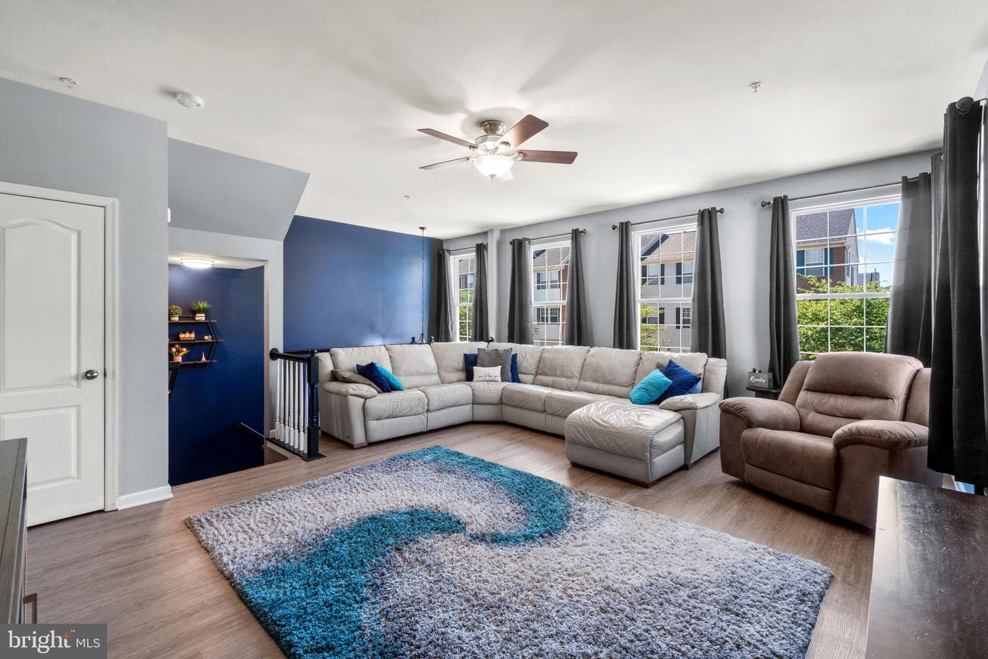 802 Oriole Ave photo 4