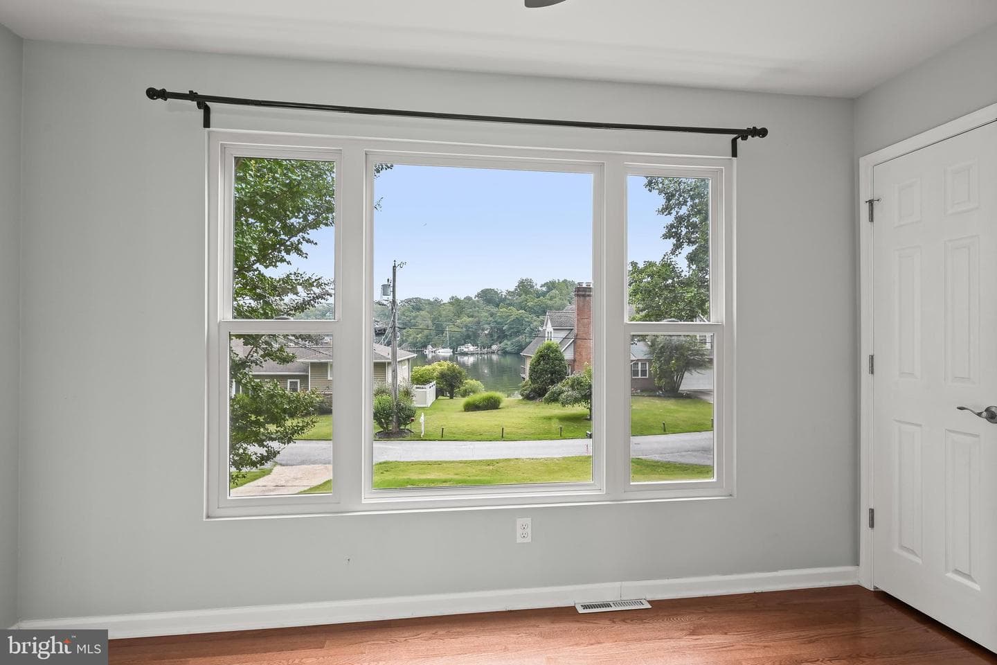 840 Valentine View photo 30