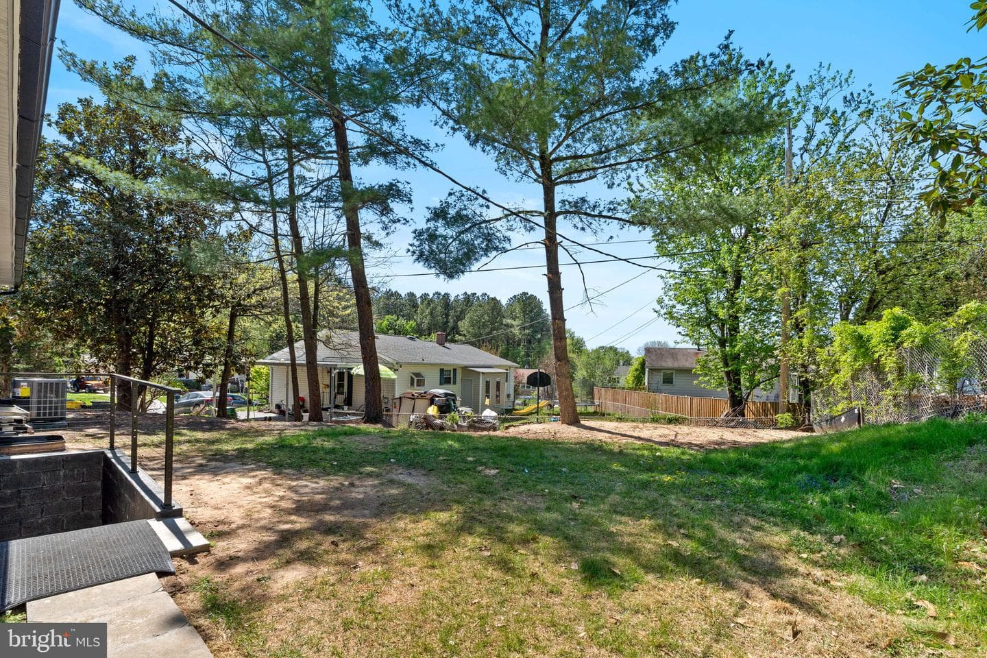 435 Yellow Springs S photo 39