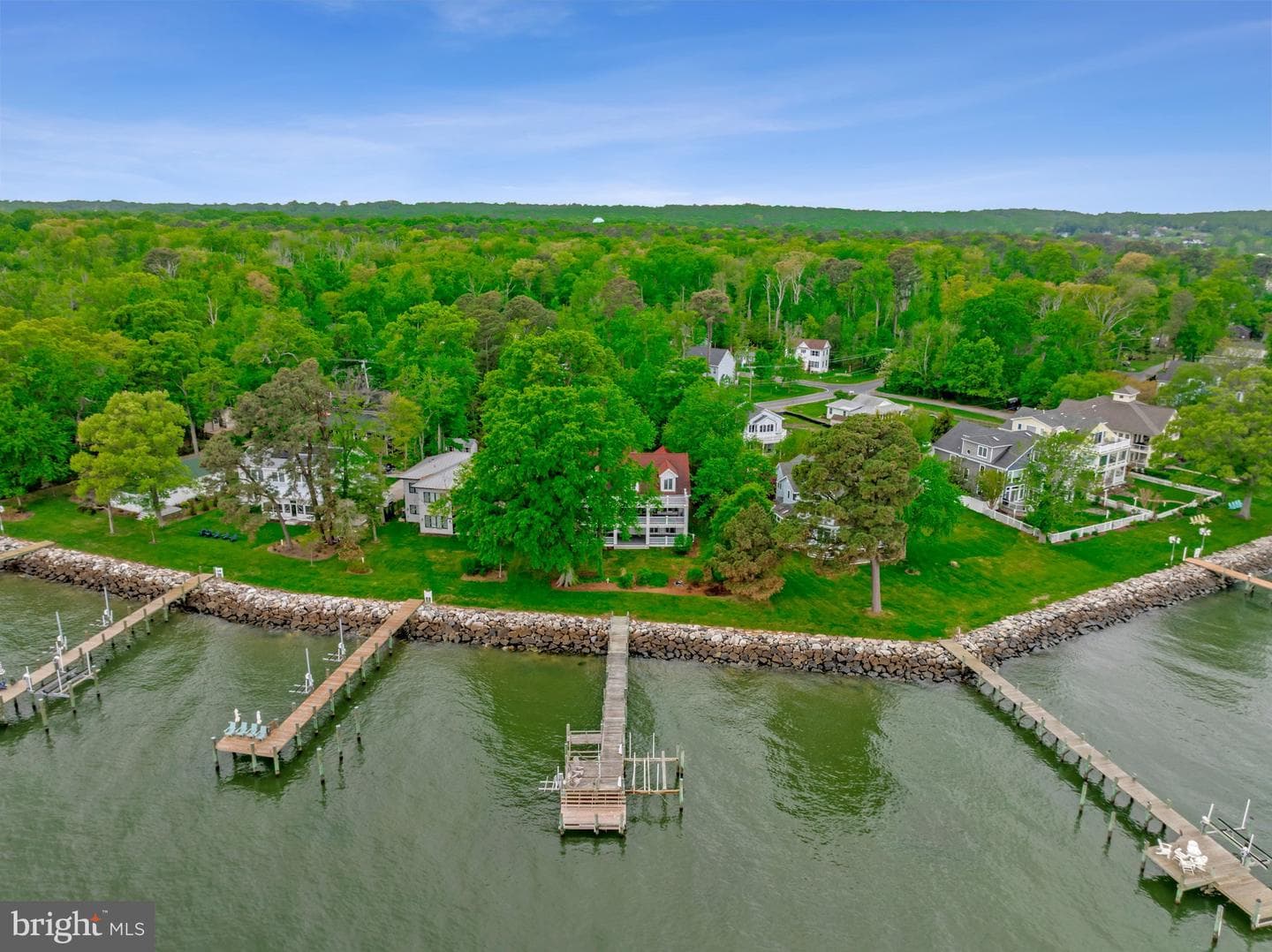 820 Bay Front Avenue photo 39