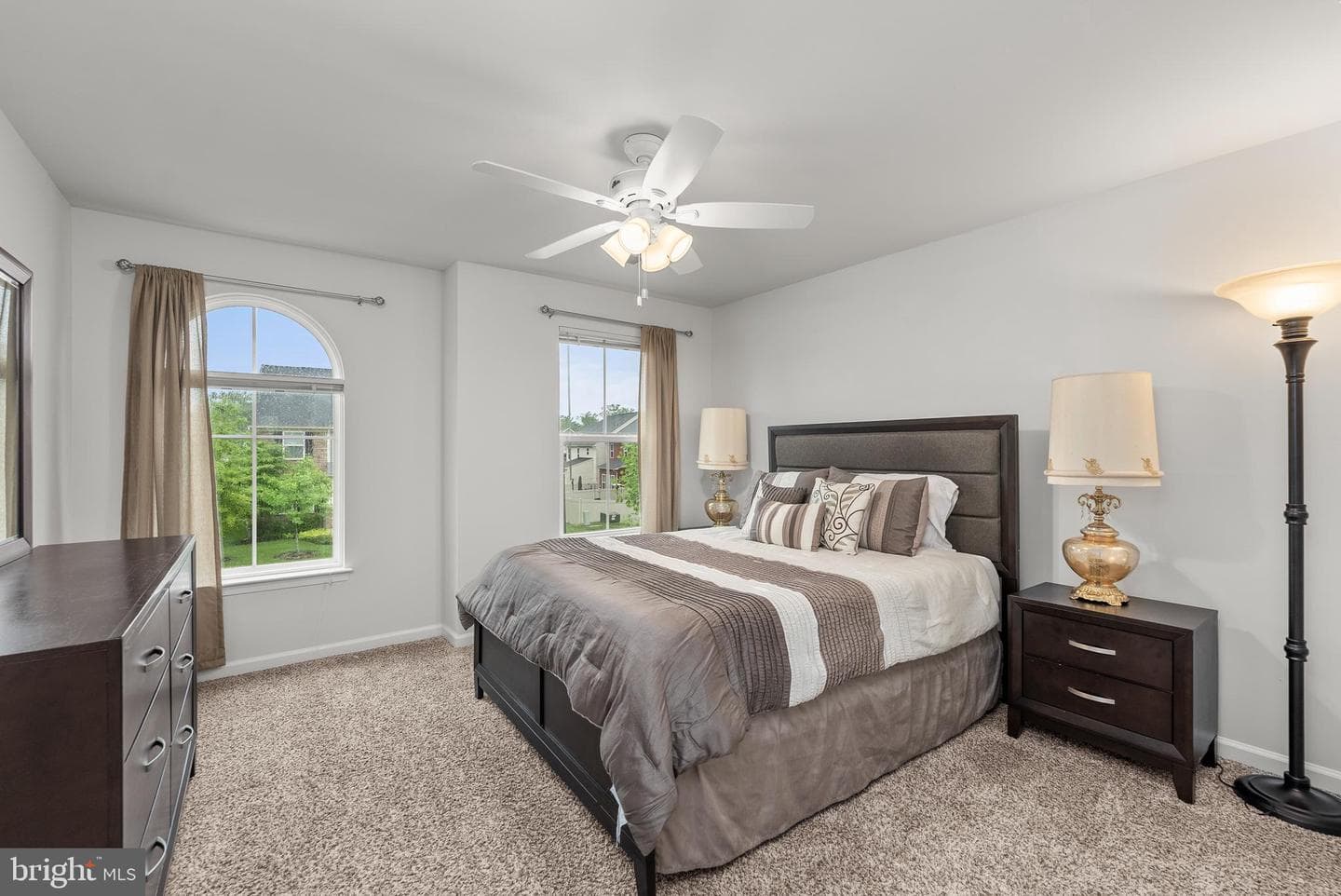8365 Eagle Street photo 29