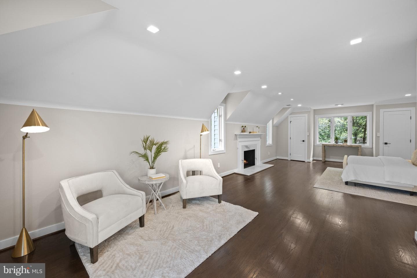 854 Saint Edmonds Place photo 21