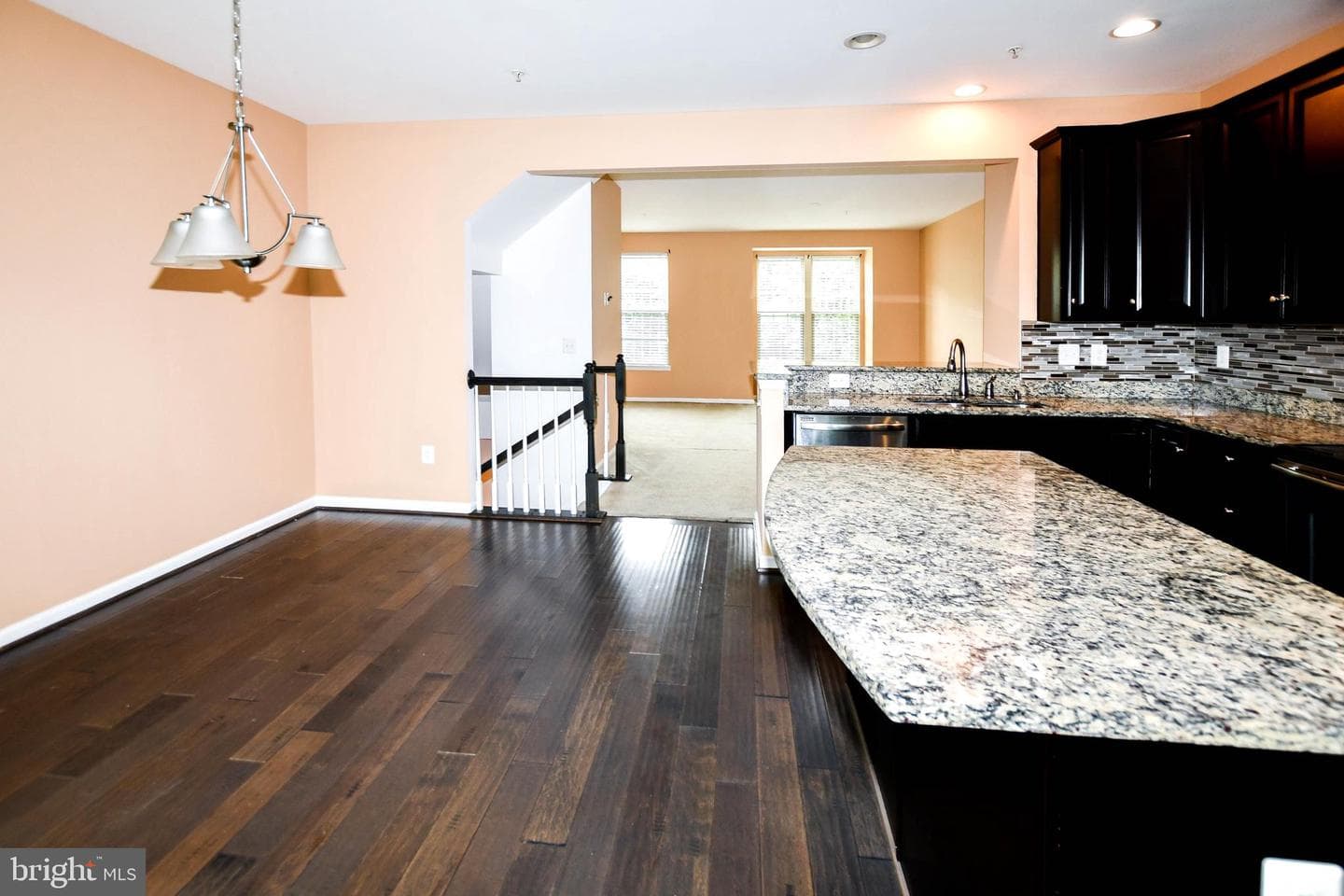 324 Eagles Ridge Way photo 8