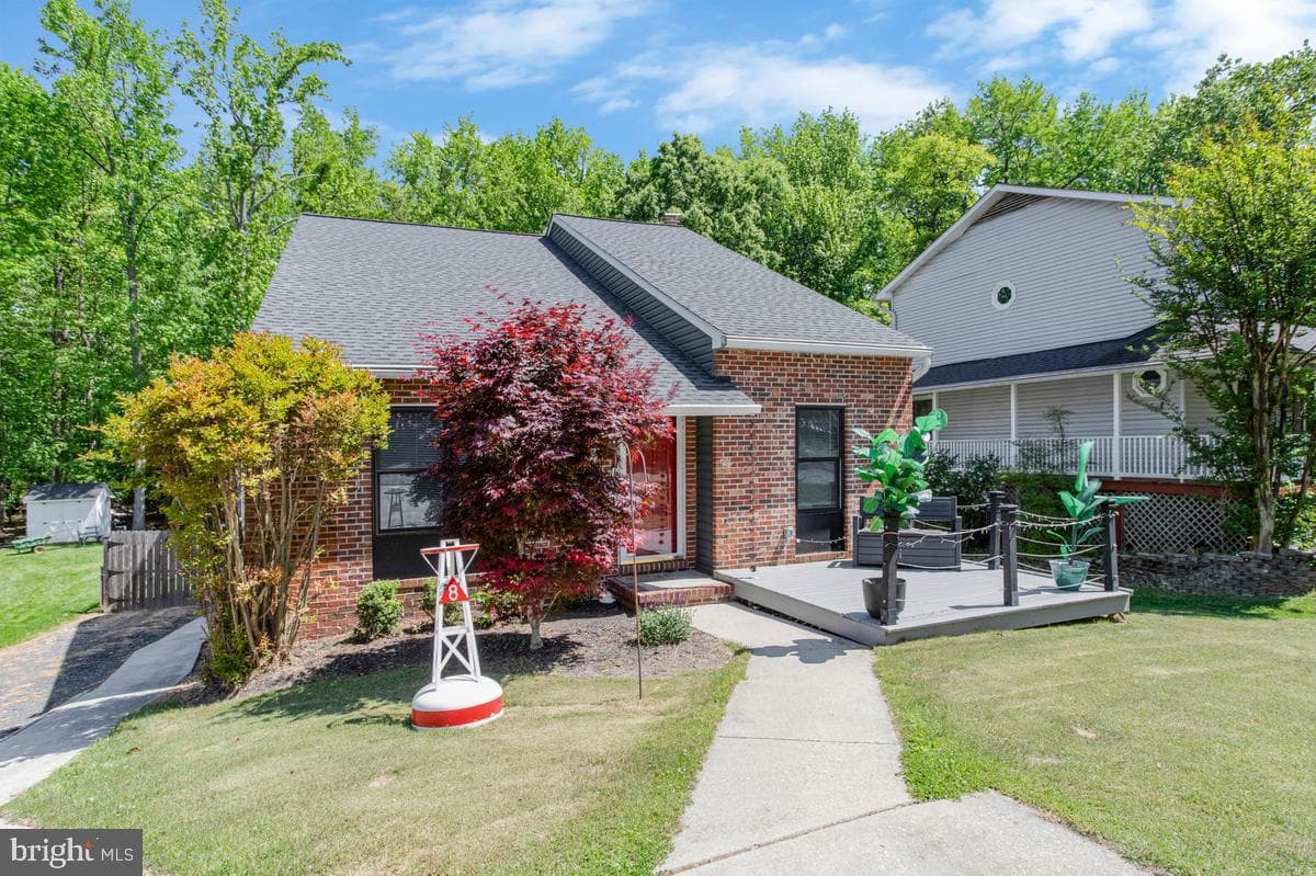1180 Bay Highlands Drive photo 4