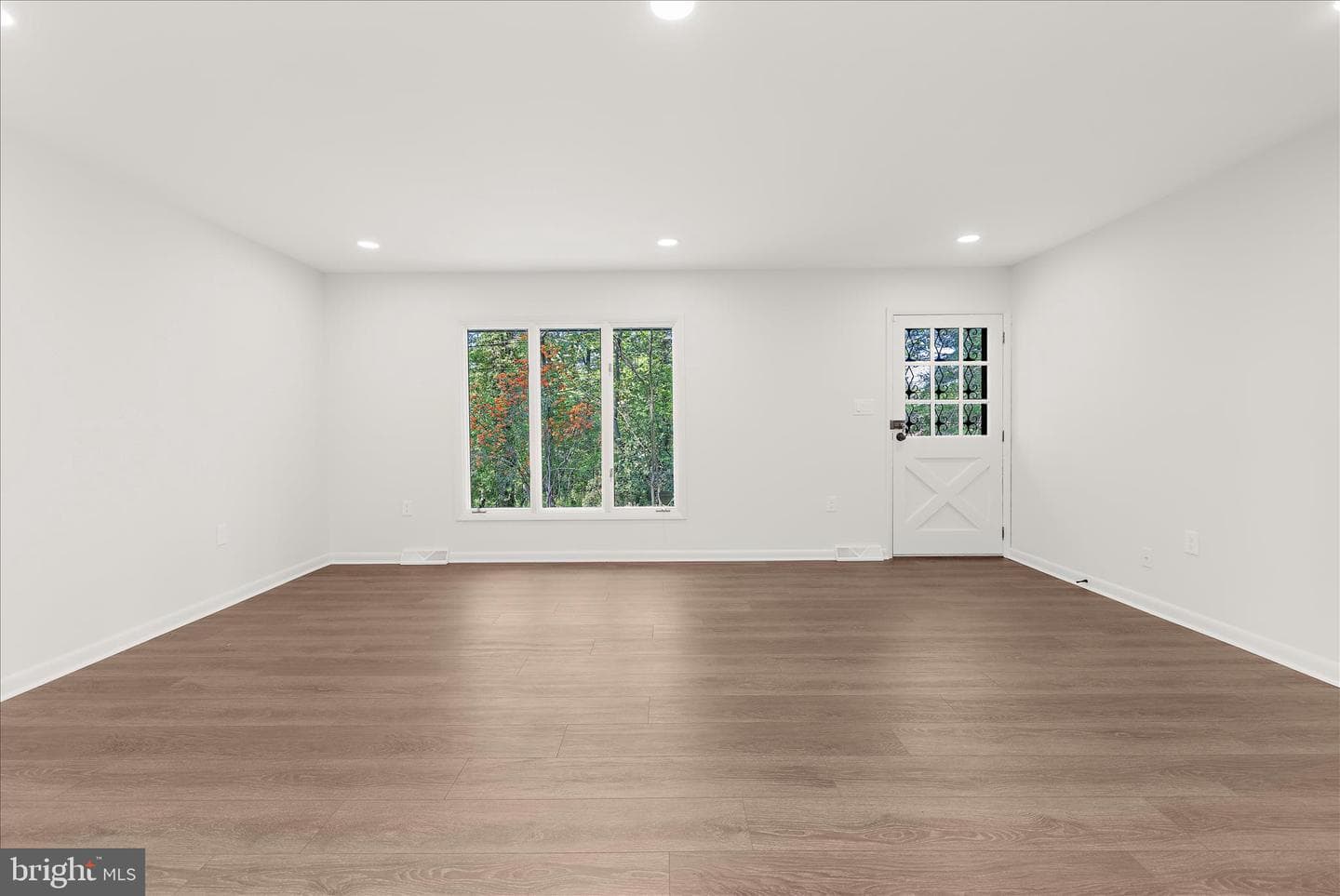 1196 Tanager Drive photo 23