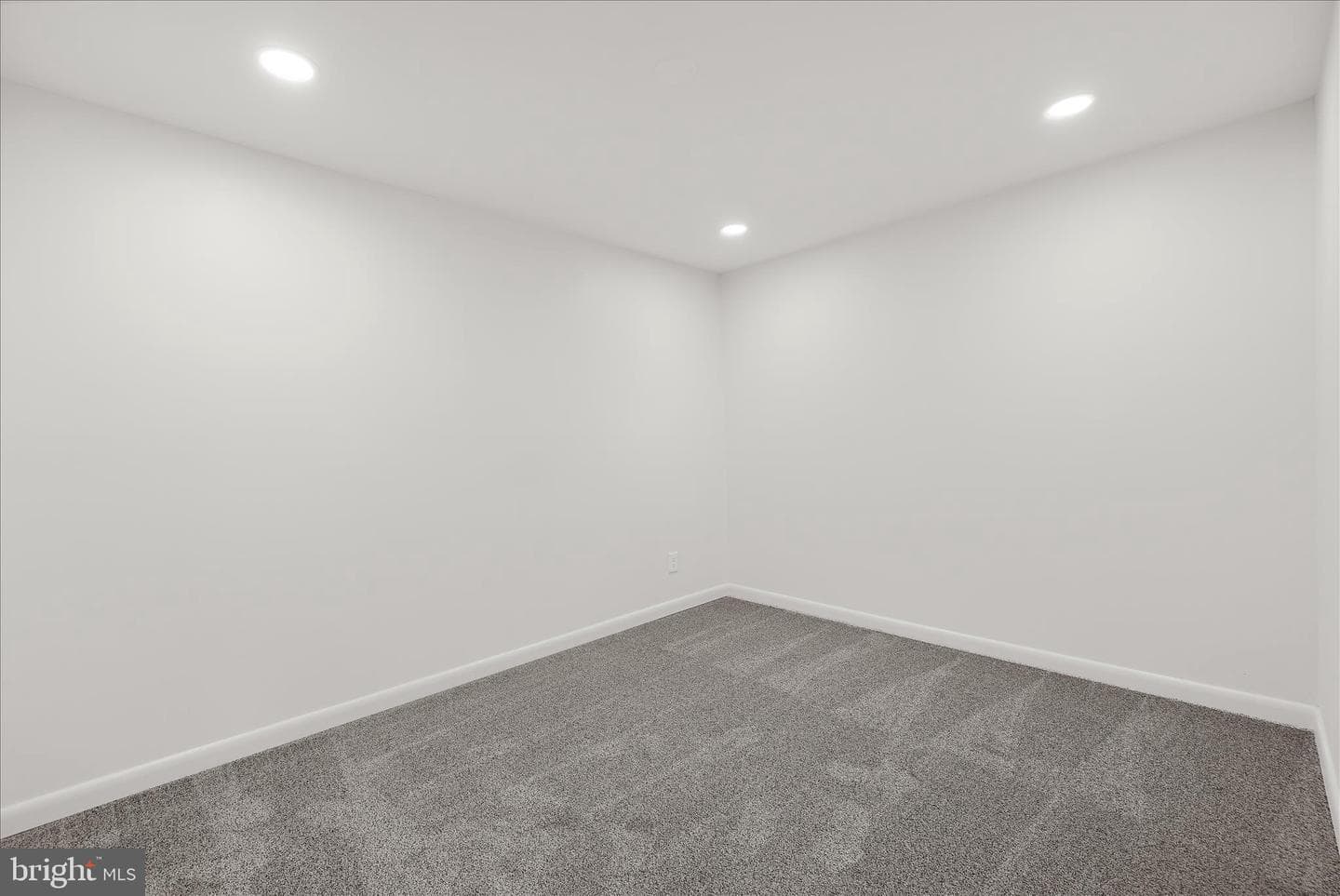 1196 Tanager Drive photo 42