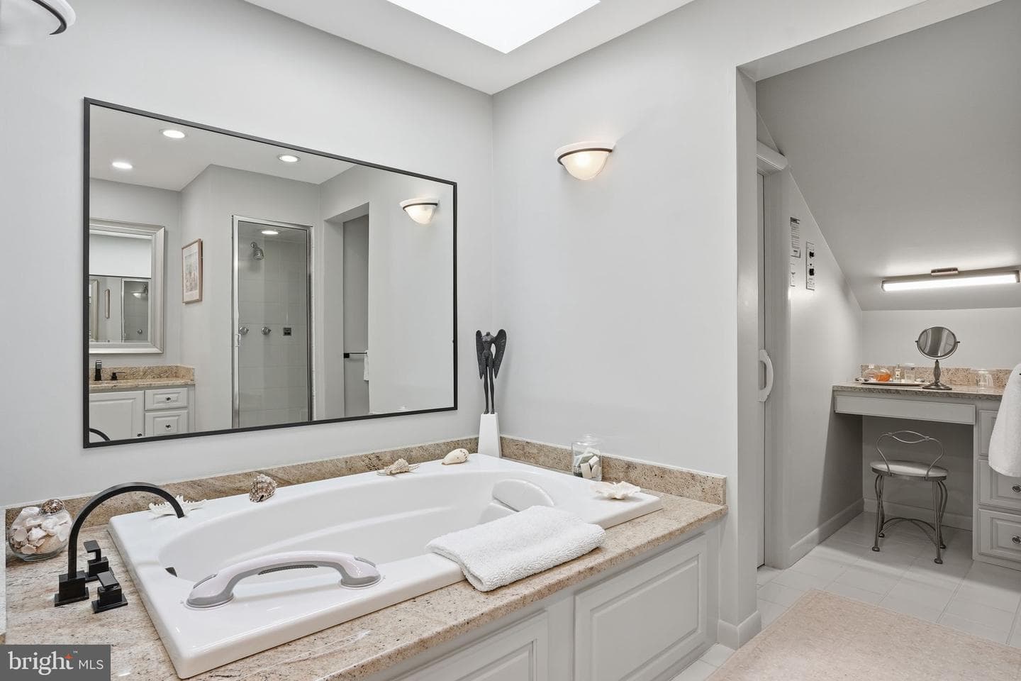1718 Woodlore Road photo 23