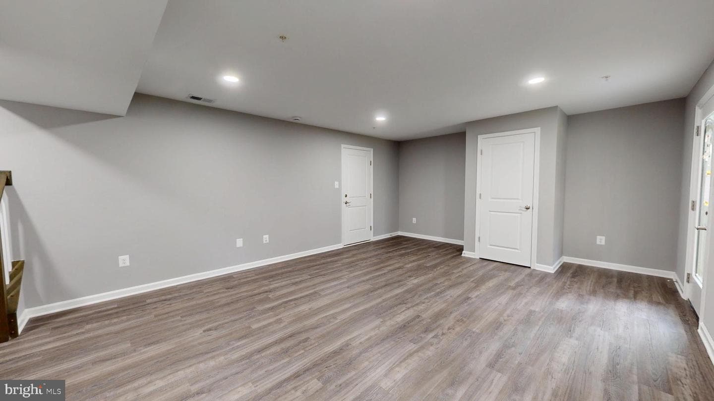 496 Willow Bend Drive photo 24