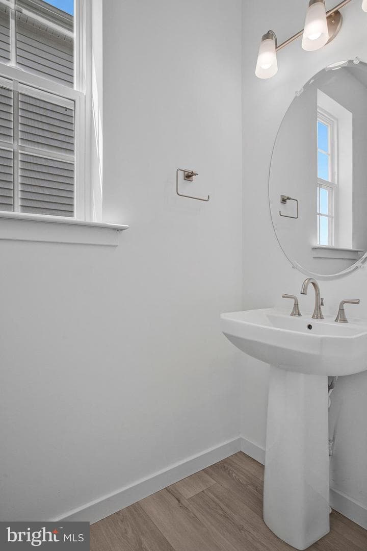5723 Howard Drive photo 26