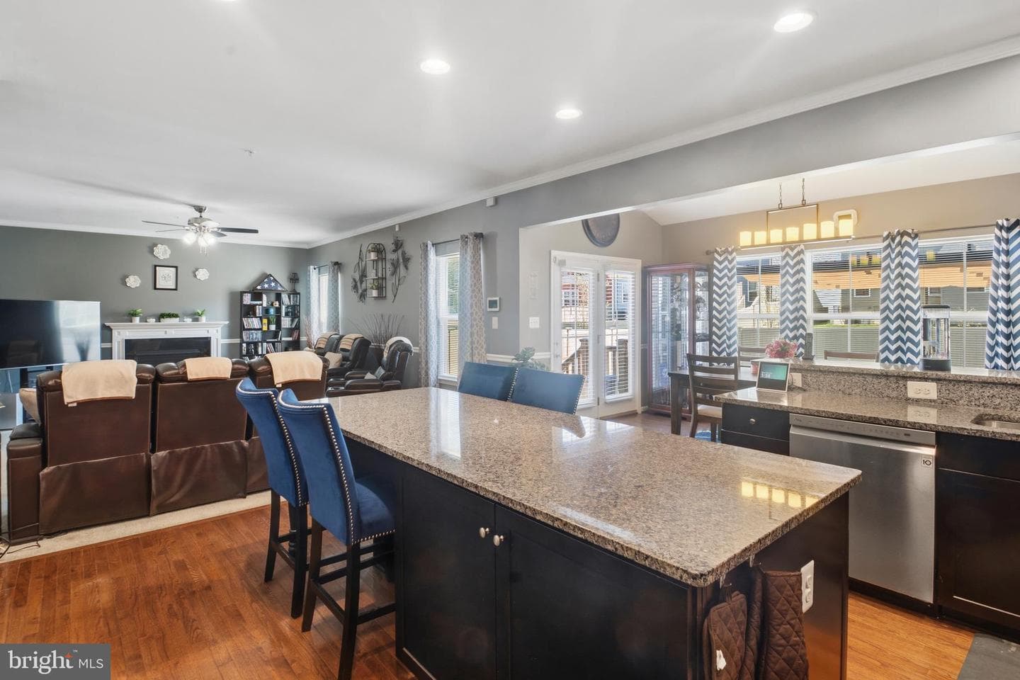 8355 Eagle Street photo 18