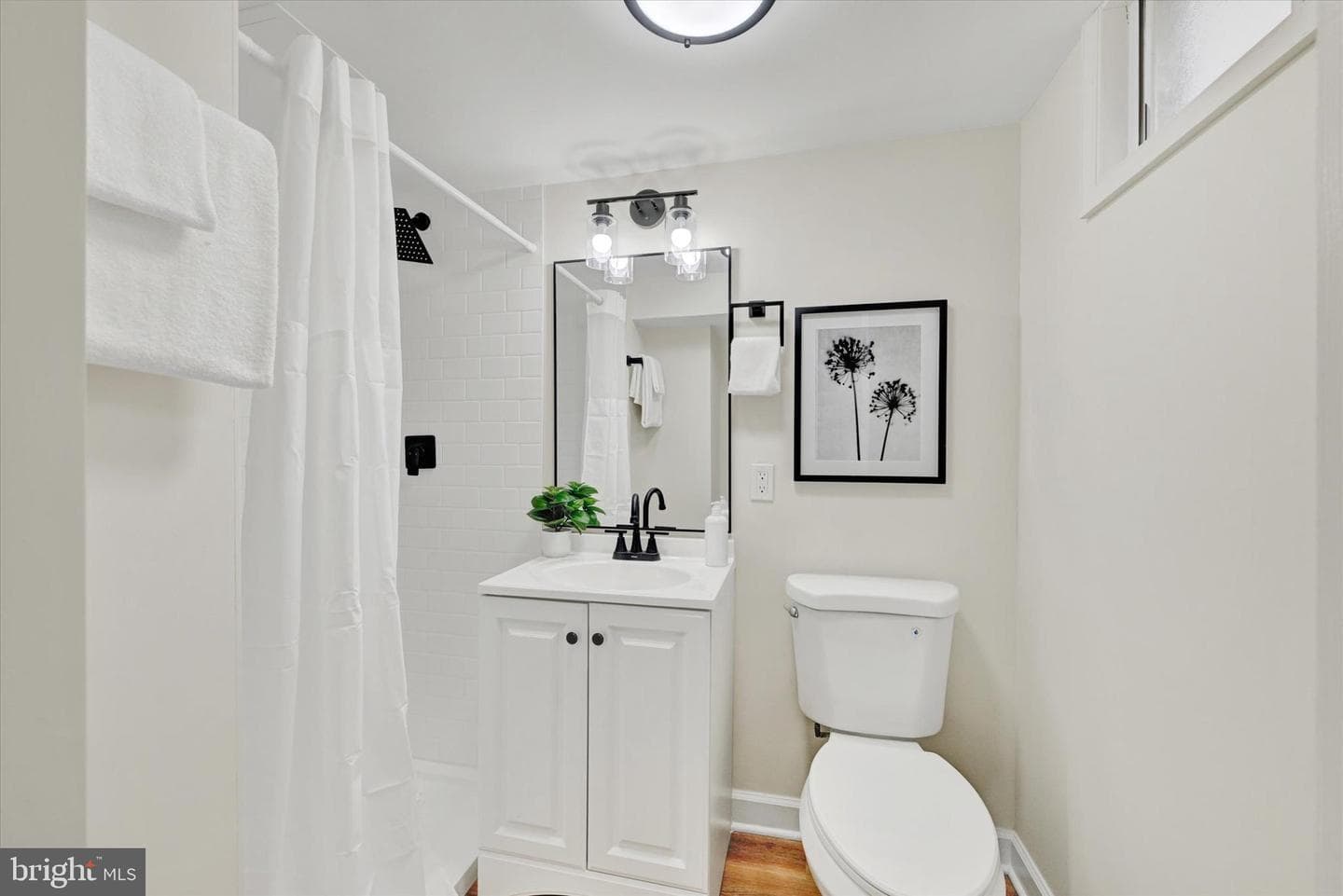 304 Lionsheart Glen photo 23
