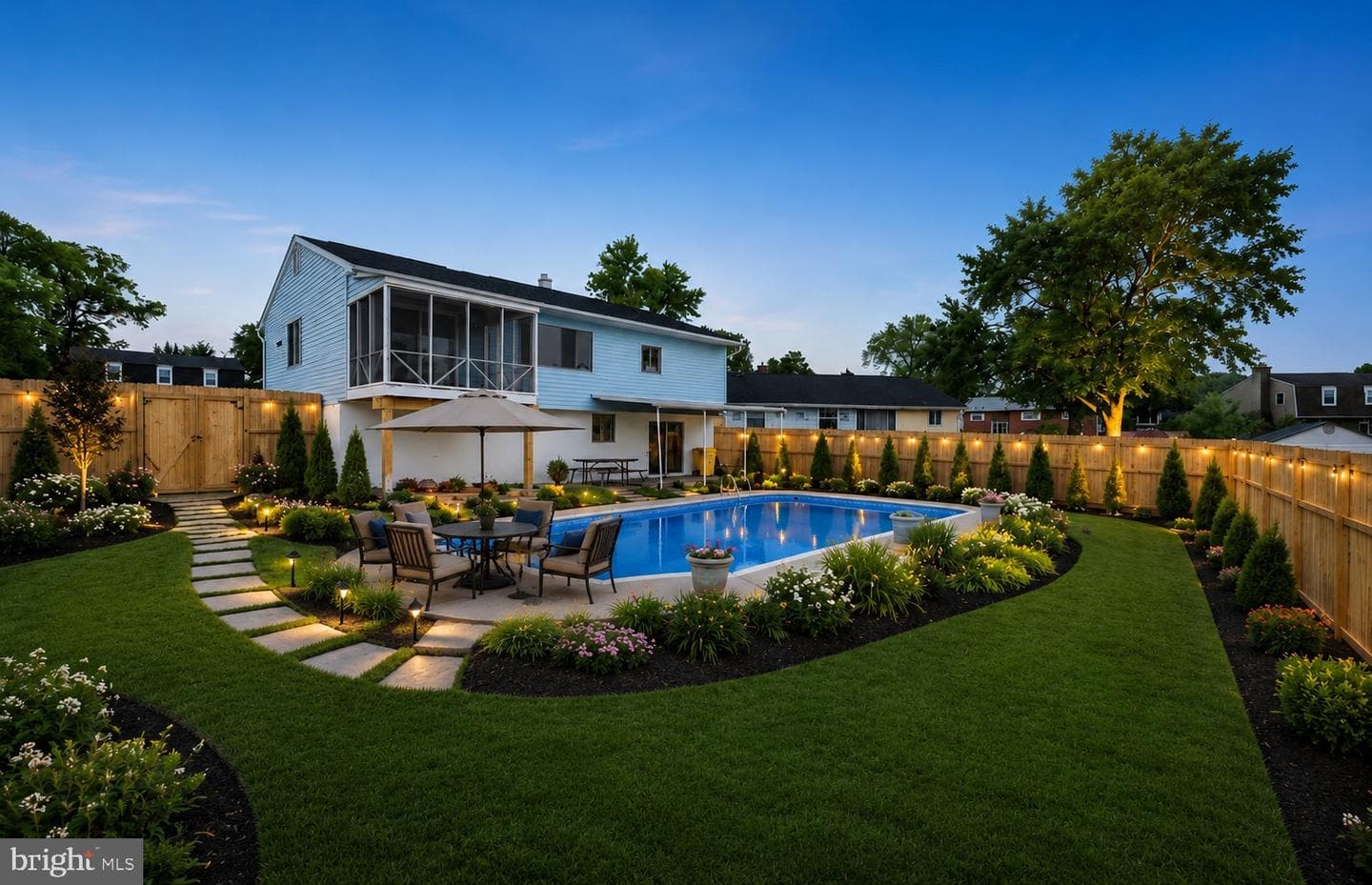 304 Lionsheart Glen photo 27