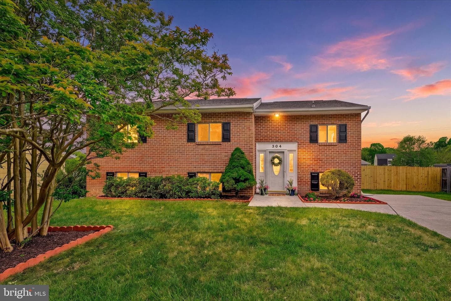 304 Lionsheart Glen photo 28
